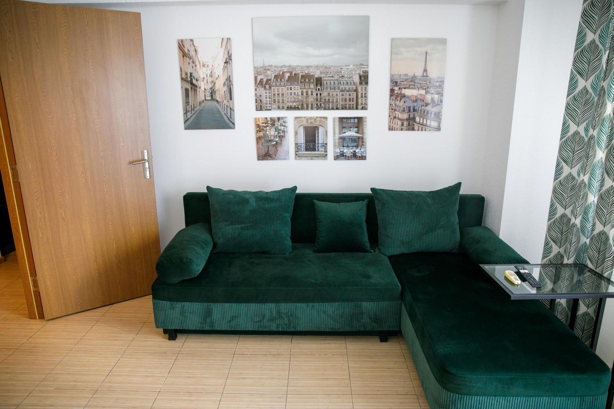 Color Apartments Corneliu Coposu No3 Bucareste Exterior foto